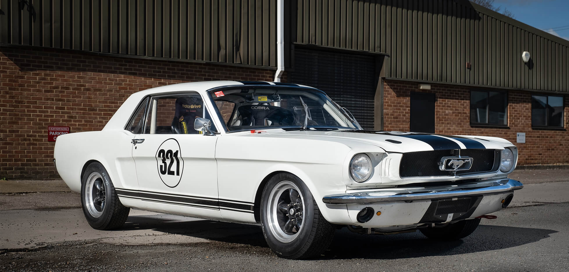 ALAN MANN FORD MUSTANG